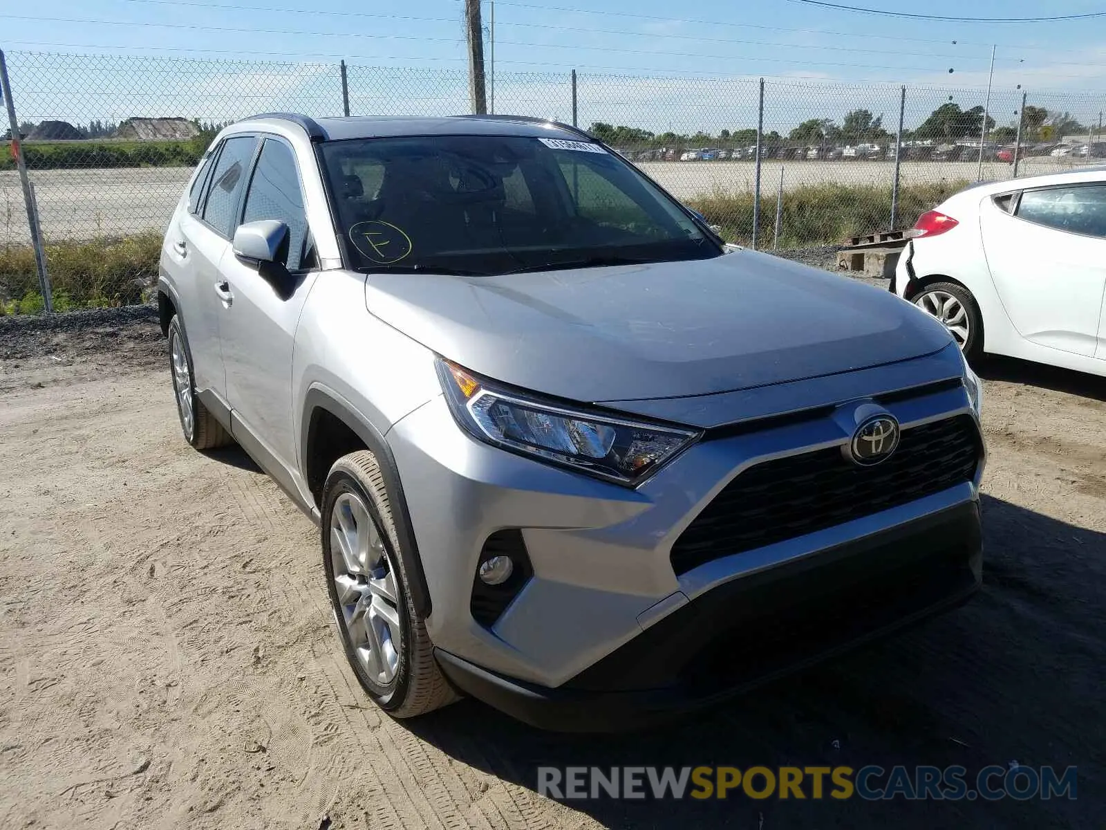 1 Photograph of a damaged car JTMC1RFV1KD021890 TOYOTA RAV4 2019