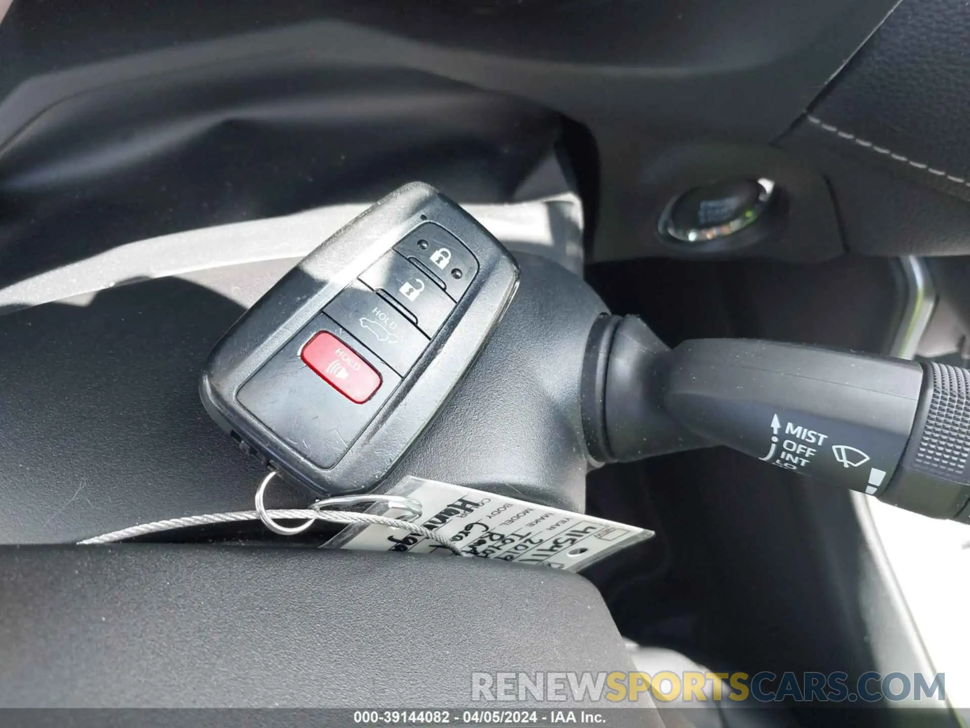 11 Photograph of a damaged car JTMC1RFV3KJ014229 TOYOTA RAV4 2019