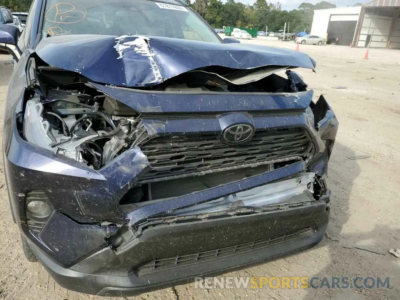 9 Photograph of a damaged car JTMC1RFV4KJ010920 TOYOTA RAV4 2019