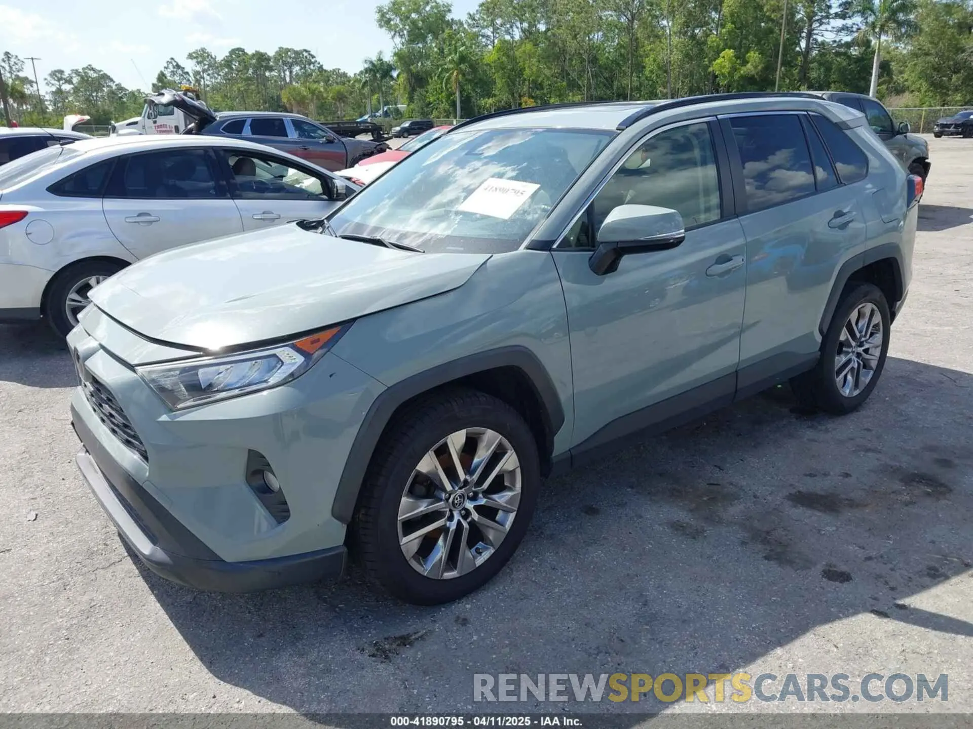 2 Фотография поврежденного автомобиля JTMC1RFV5KD014585 TOYOTA RAV4 2019