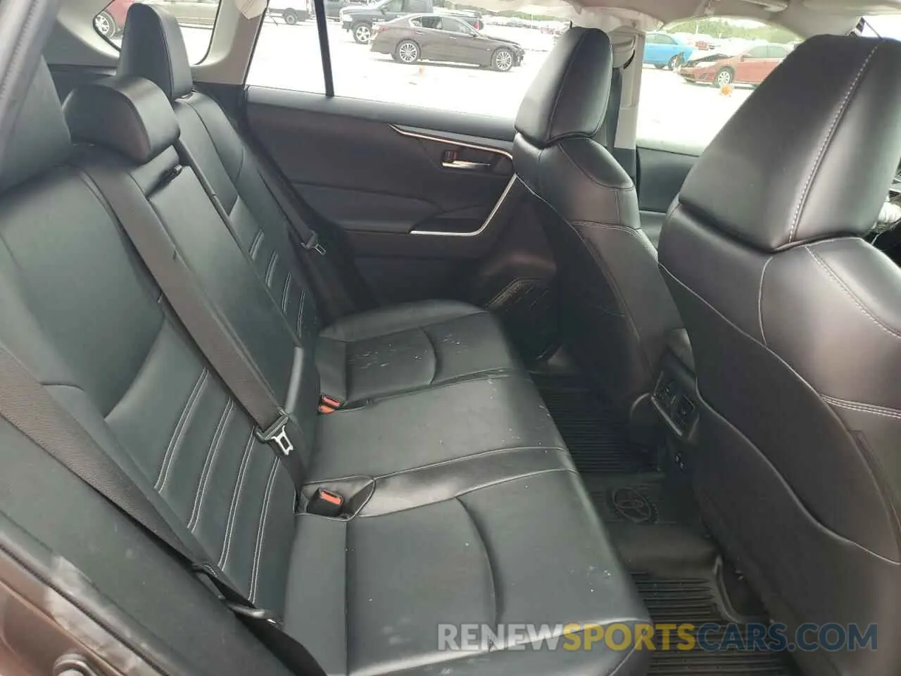 11 Фотография поврежденного автомобиля JTMC1RFV5KD041608 TOYOTA RAV4 2019