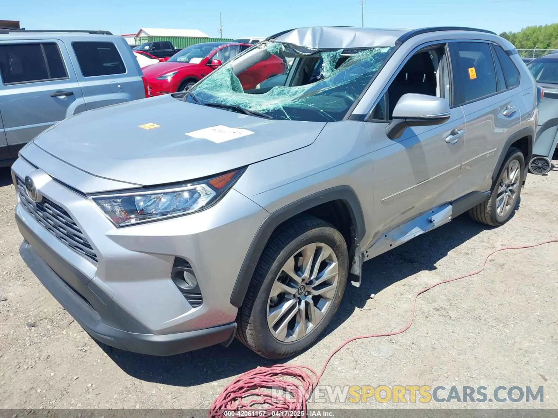 2 Photograph of a damaged car JTMC1RFV5KJ002874 TOYOTA RAV4 2019