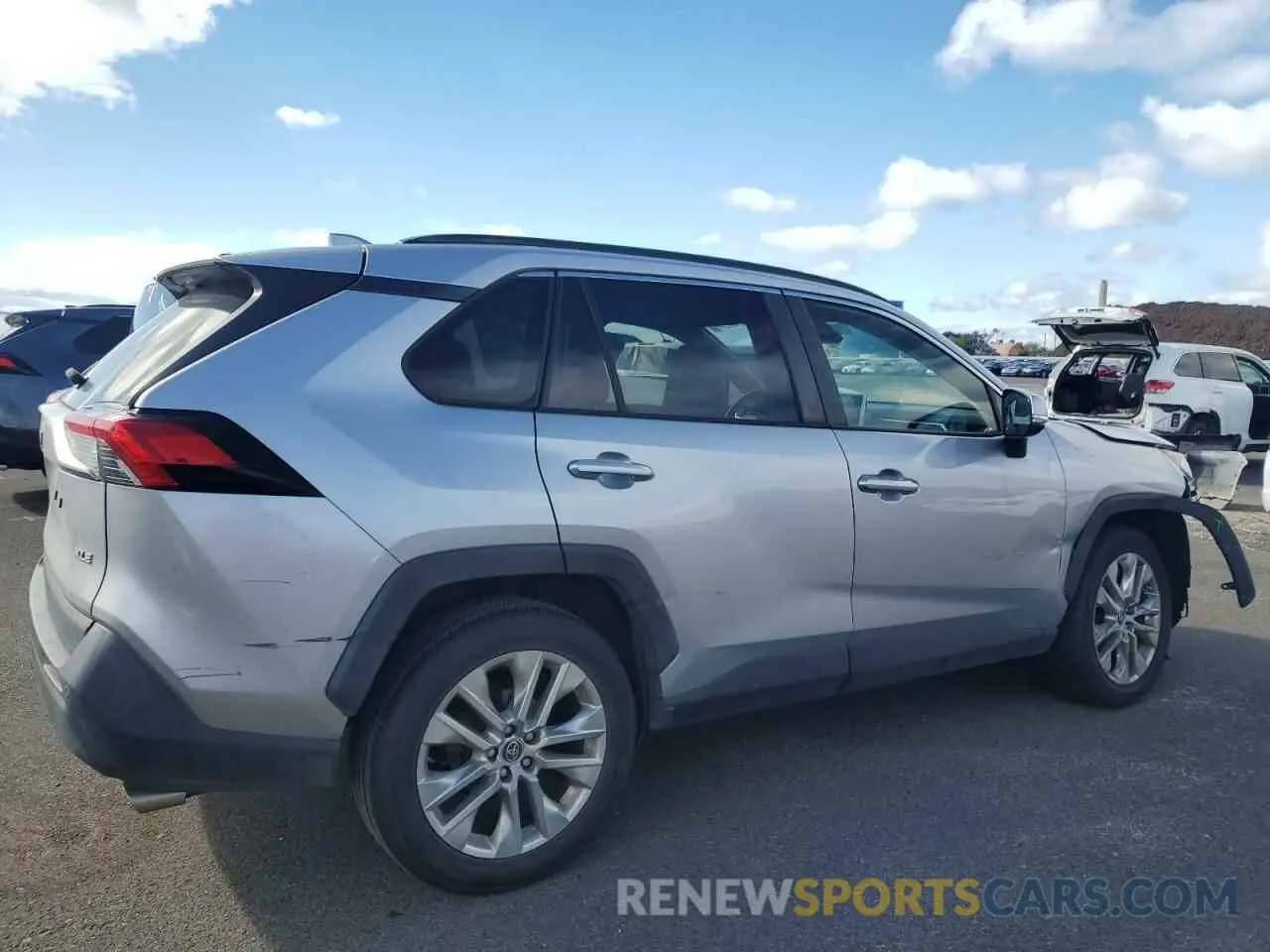 3 Фотография поврежденного автомобиля JTMC1RFV6KD032433 TOYOTA RAV4 2019