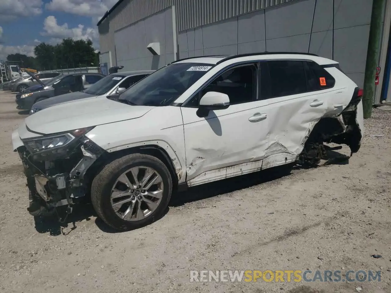 1 Photograph of a damaged car JTMC1RFV7KD022980 TOYOTA RAV4 2019