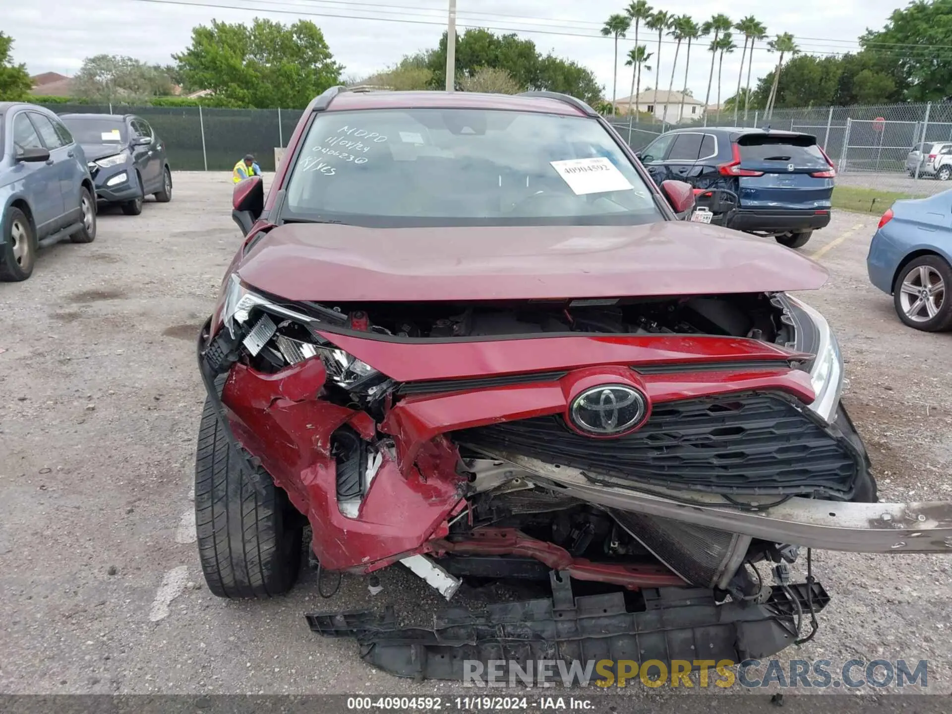 12 Photograph of a damaged car JTMC1RFV7KD040623 TOYOTA RAV4 2019