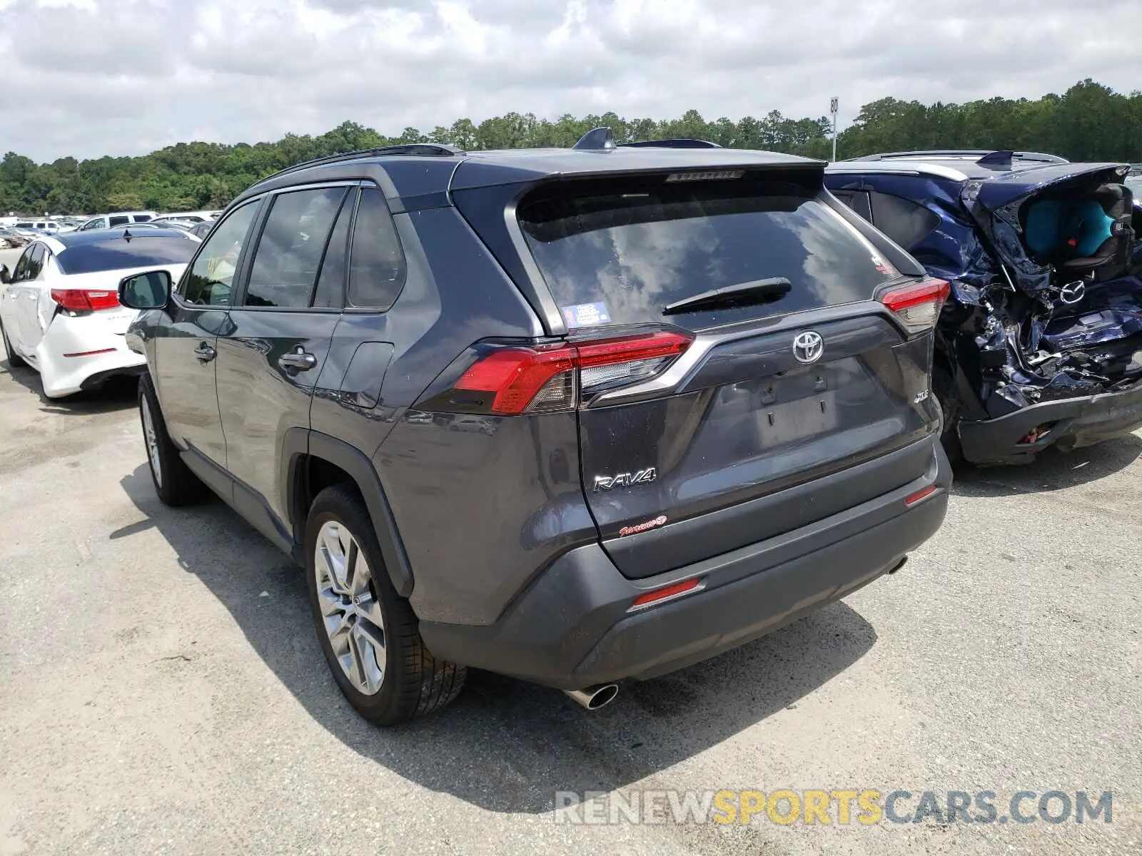 3 Photograph of a damaged car JTMC1RFV8KD014189 TOYOTA RAV4 2019