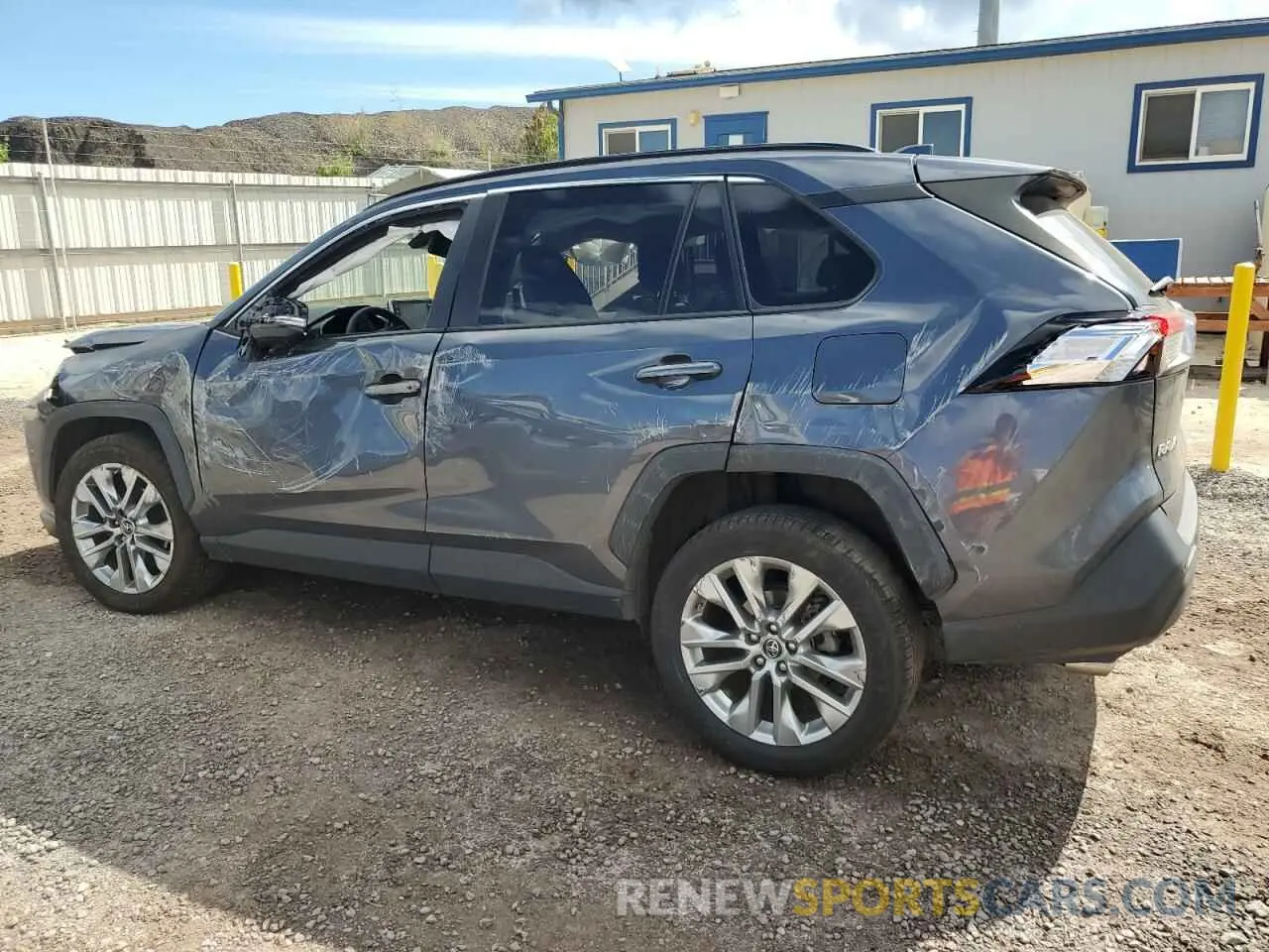 2 Photograph of a damaged car JTMC1RFV8KD022843 TOYOTA RAV4 2019