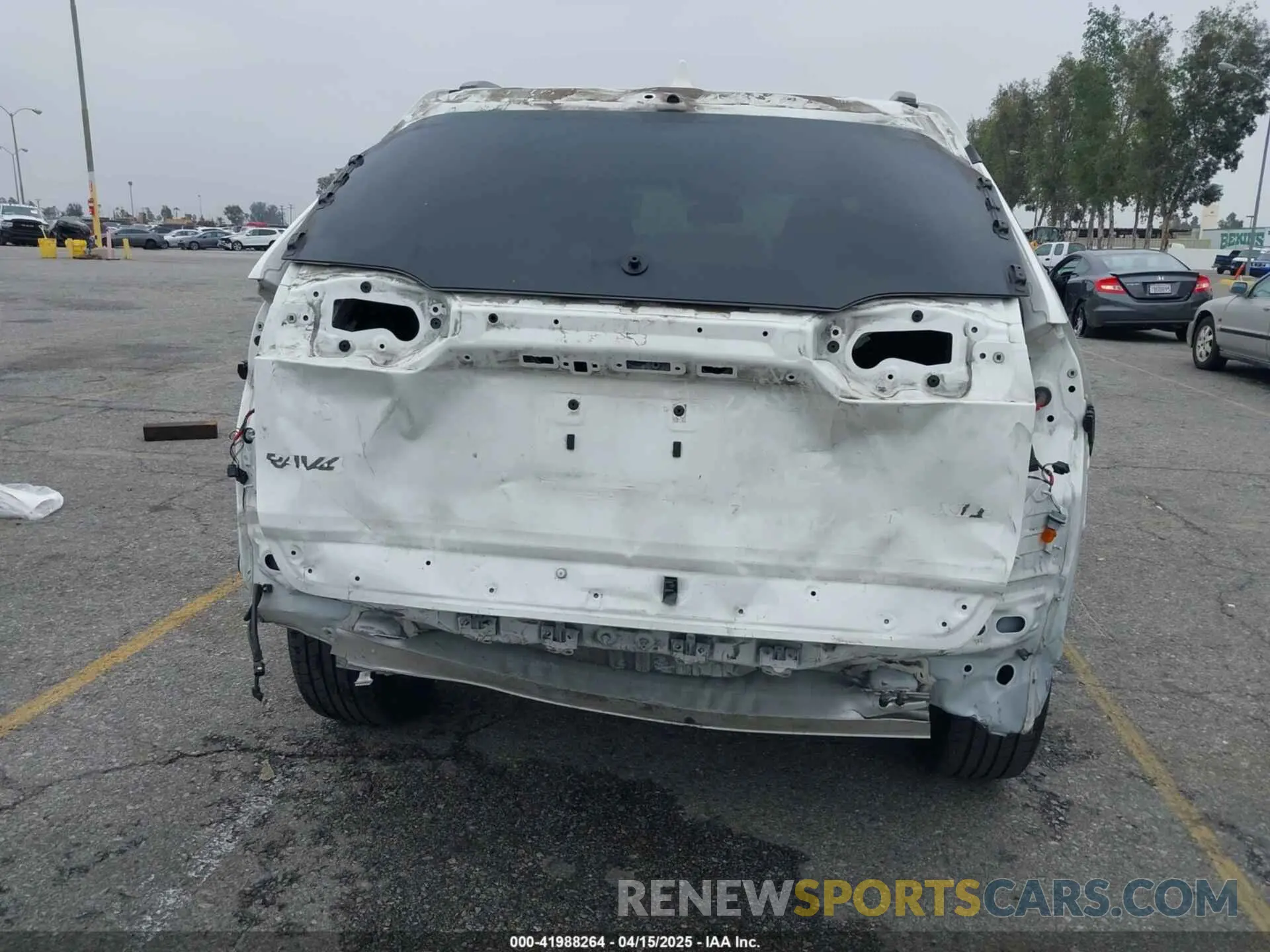 6 Фотография поврежденного автомобиля JTMC1RFV9KD500834 TOYOTA RAV4 2019