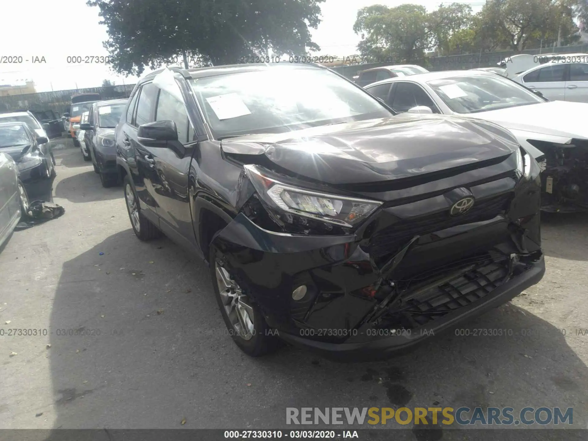 1 Photograph of a damaged car JTMC1RFVXKD510305 TOYOTA RAV4 2019