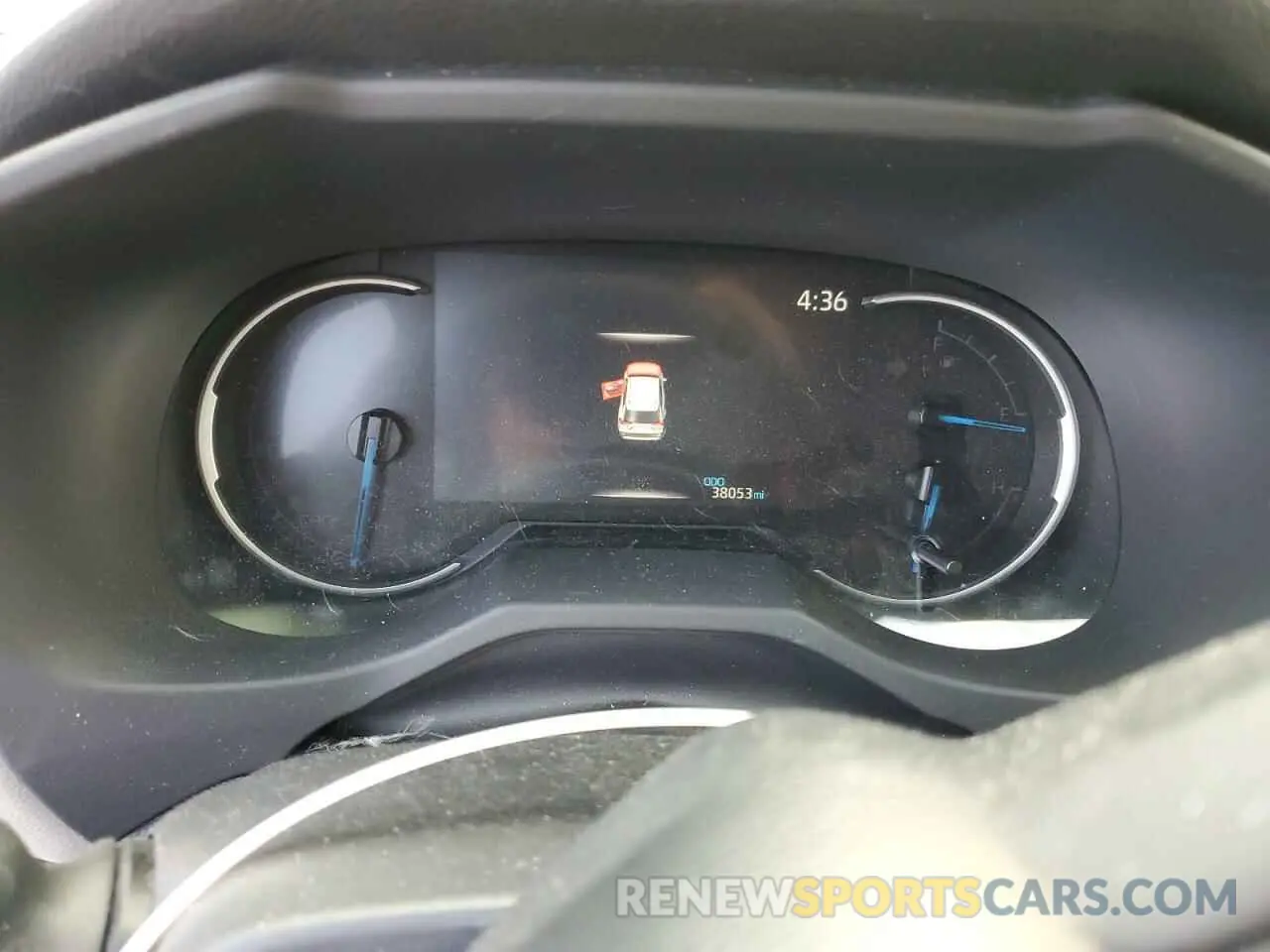 9 Photograph of a damaged car JTMDWRFV1KD018526 TOYOTA RAV4 2019