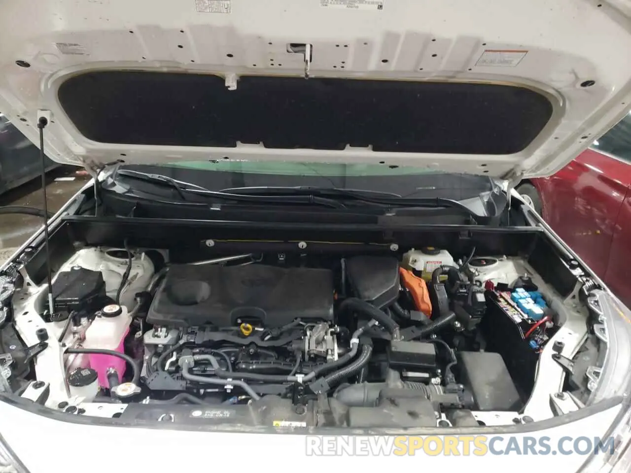 7 Фотография поврежденного автомобиля JTMDWRFV1KD510540 TOYOTA RAV4 2019