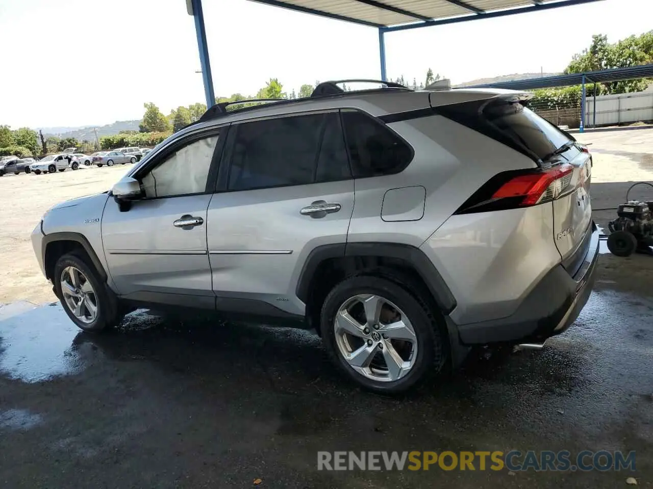 2 Photograph of a damaged car JTMDWRFV2KD504780 TOYOTA RAV4 2019