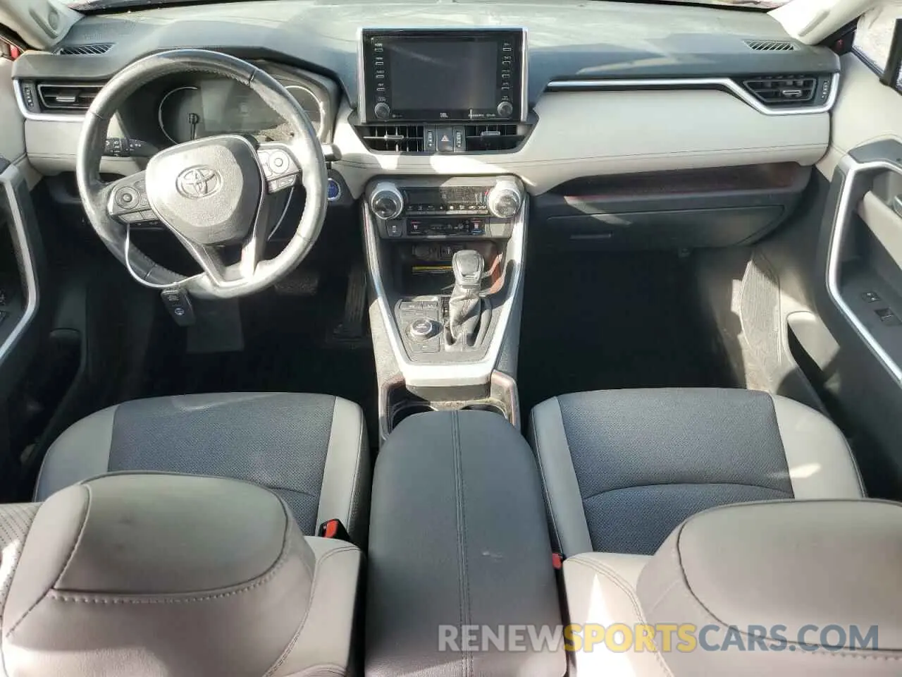 8 Фотография поврежденного автомобиля JTMDWRFV3KD515738 TOYOTA RAV4 2019