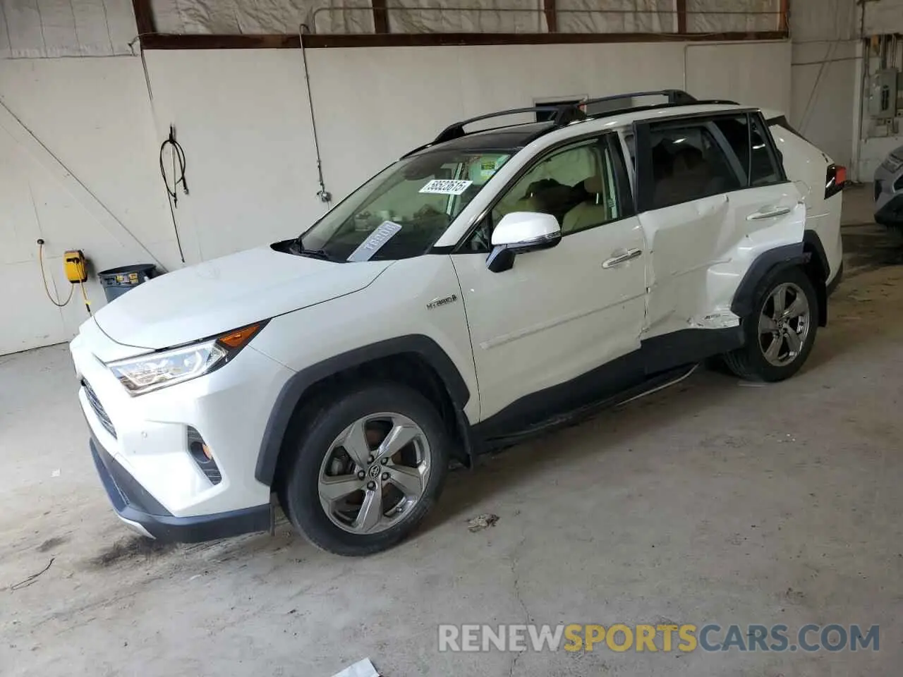 1 Photograph of a damaged car JTMDWRFV7KD521395 TOYOTA RAV4 2019