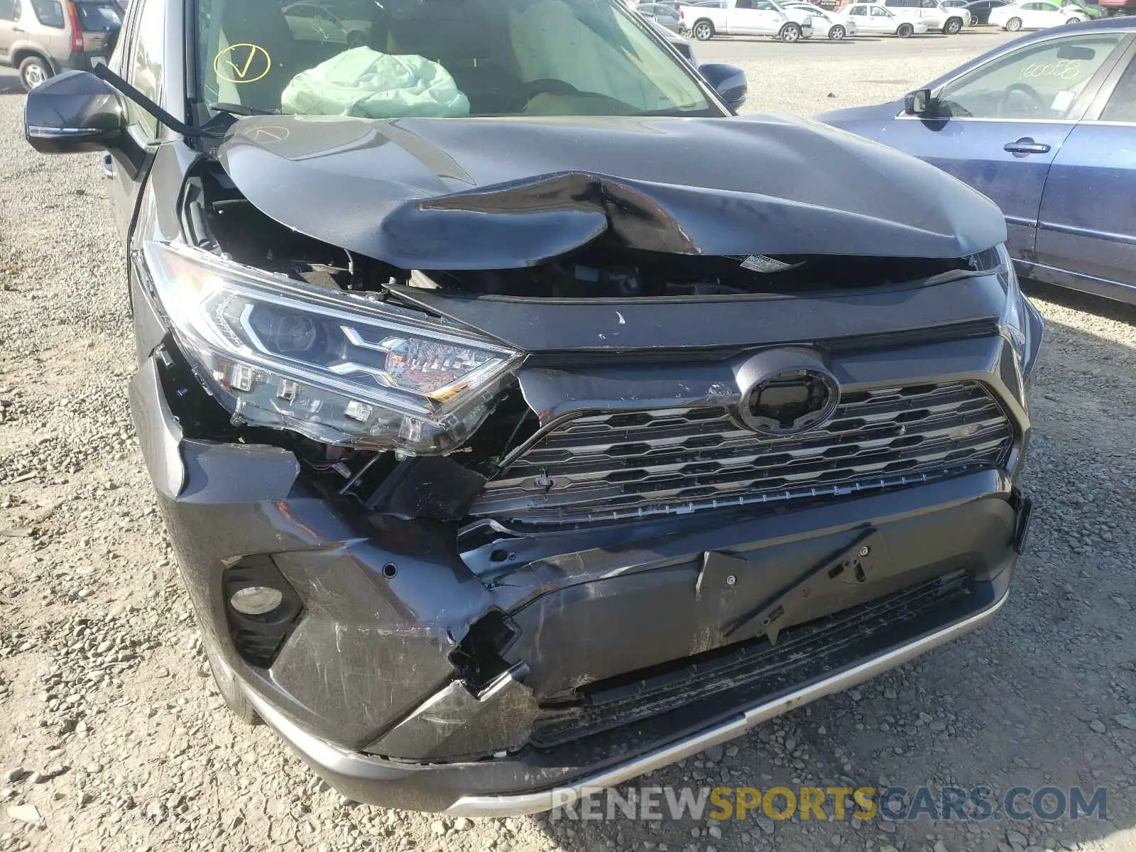 9 Фотография поврежденного автомобиля JTMDWRFV7KJ007239 TOYOTA RAV4 2019