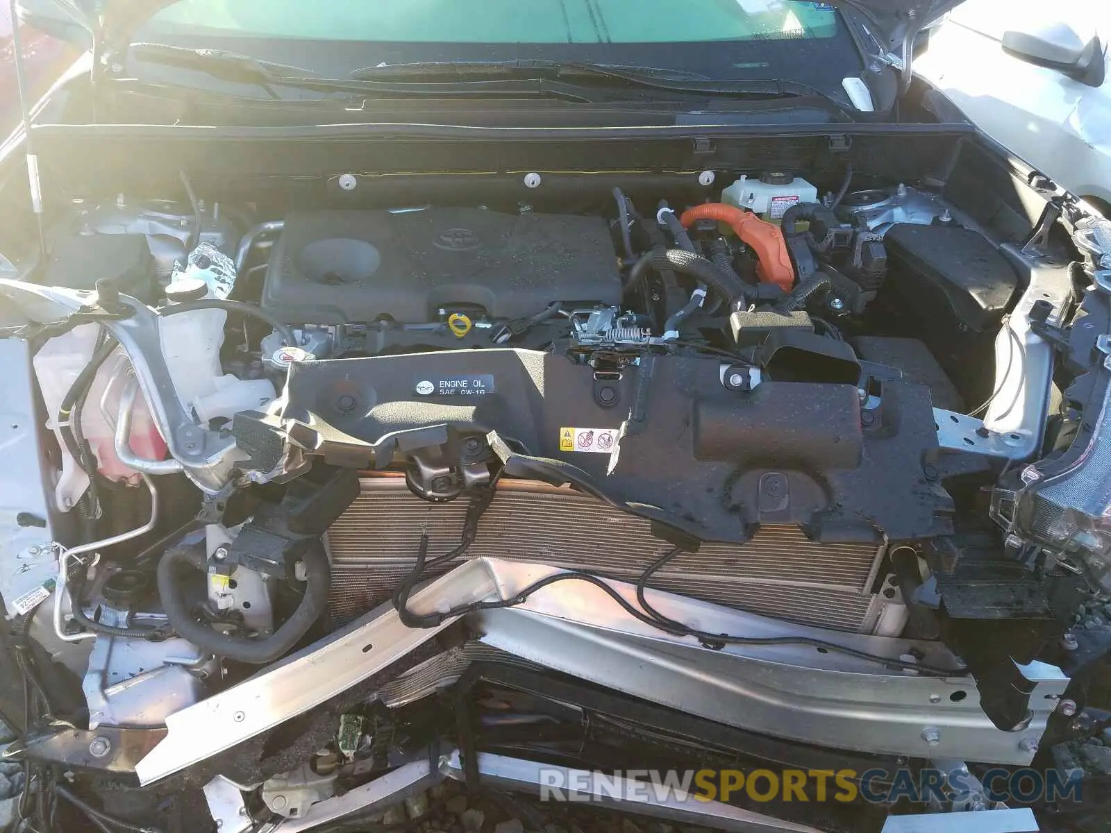 7 Photograph of a damaged car JTMDWRFV8KD018216 TOYOTA RAV4 2019