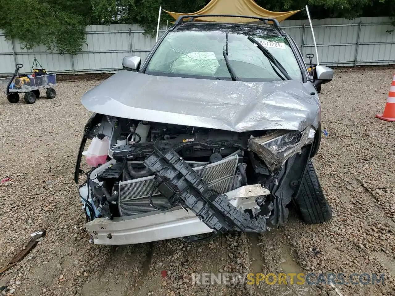 5 Фотография поврежденного автомобиля JTMDWRFV8KD517808 TOYOTA RAV4 2019