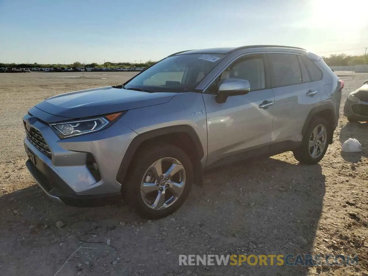 1 Фотография поврежденного автомобиля JTMDWRFVXKD512352 TOYOTA RAV4 2019
