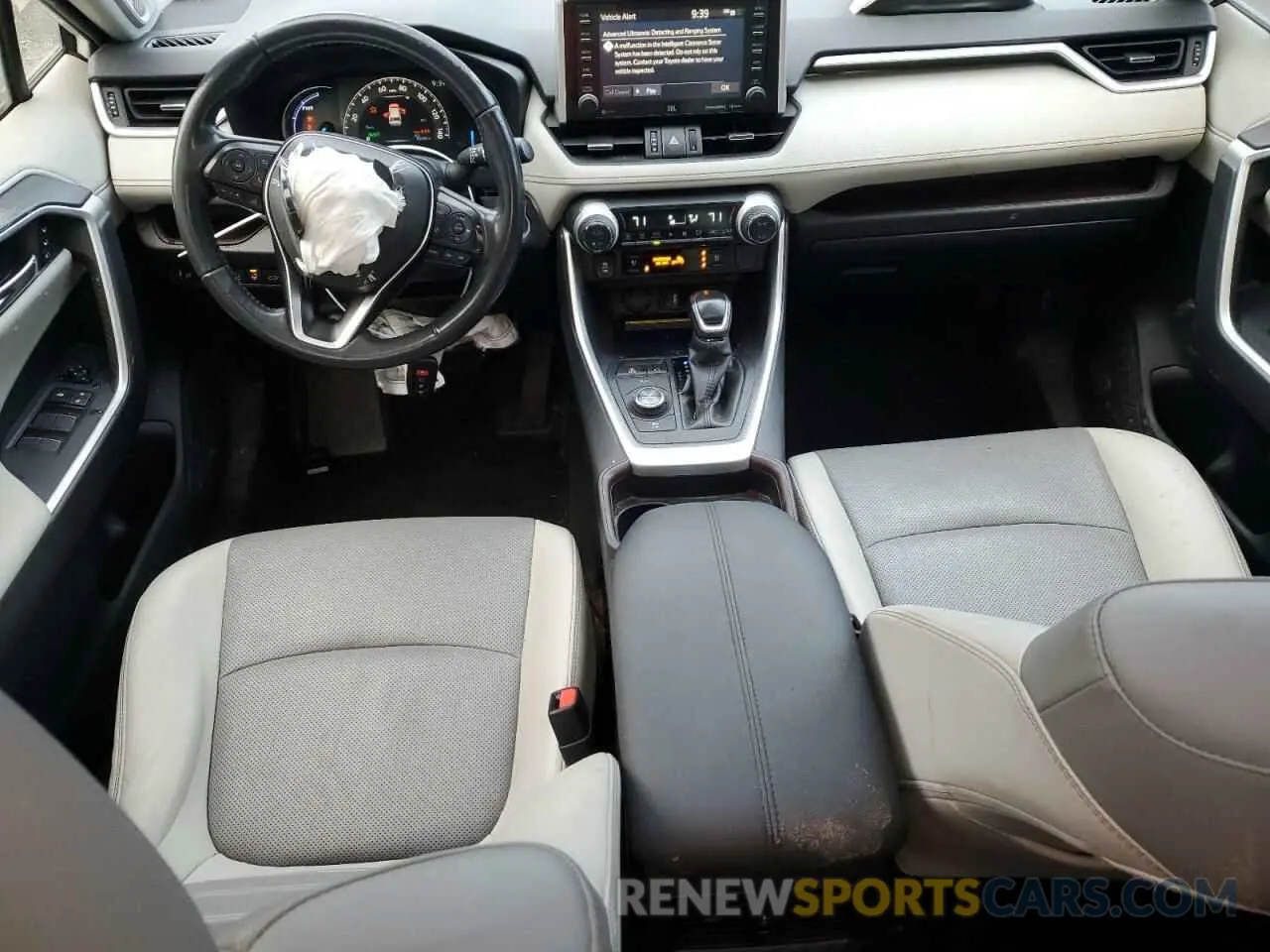 8 Photograph of a damaged car JTMDWRFVXKD515302 TOYOTA RAV4 2019