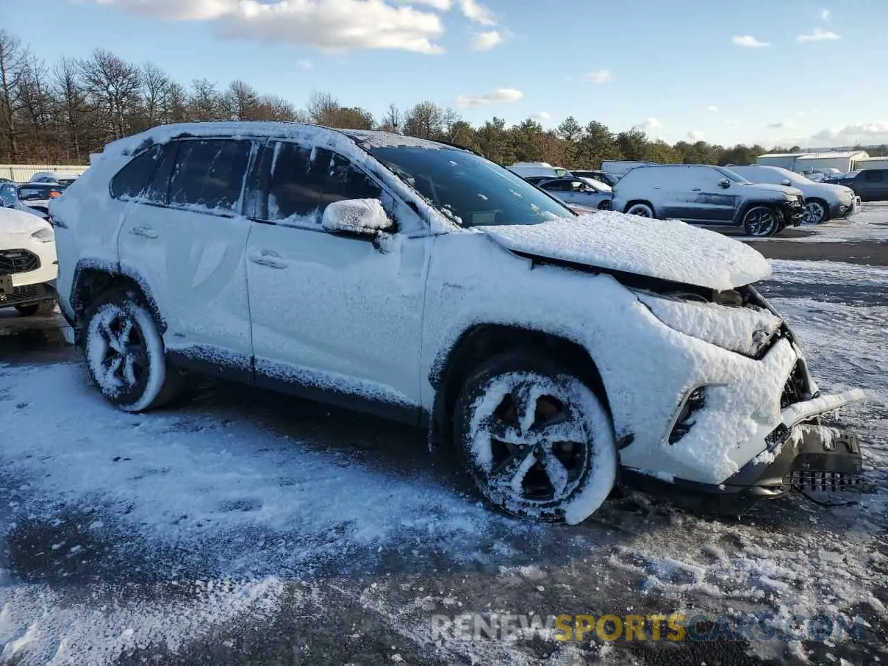 4 Photograph of a damaged car JTMEWRFV1KJ023859 TOYOTA RAV4 2019
