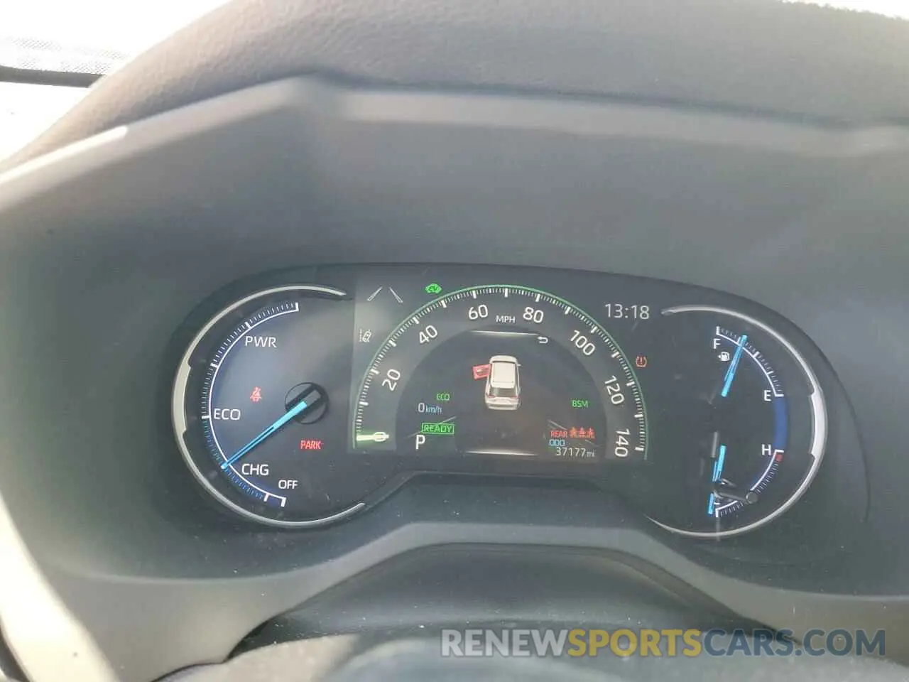 9 Photograph of a damaged car JTMEWRFV2KD510101 TOYOTA RAV4 2019