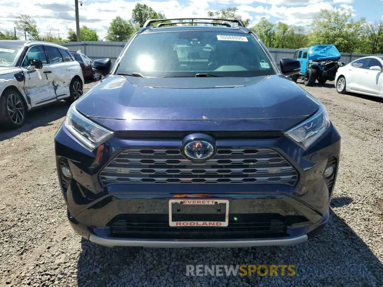 5 Фотография поврежденного автомобиля JTMEWRFV5KD514272 TOYOTA RAV4 2019