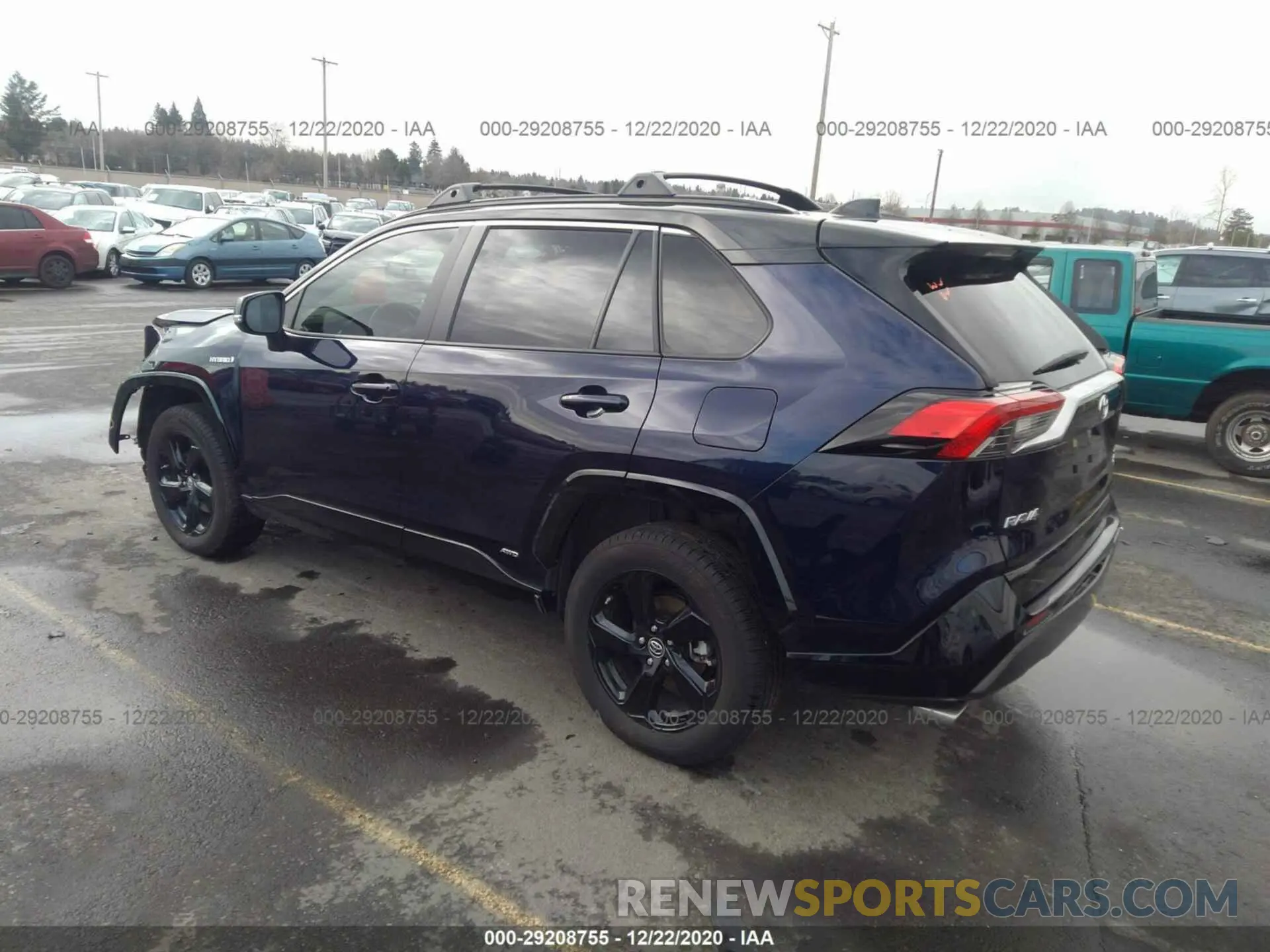 3 Photograph of a damaged car JTMEWRFV5KJ001637 TOYOTA RAV4 2019