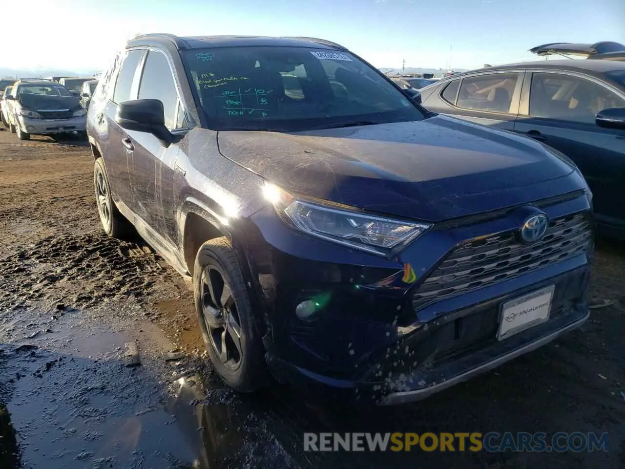 1 Фотография поврежденного автомобиля JTMEWRFV6KD511445 TOYOTA RAV4 2019
