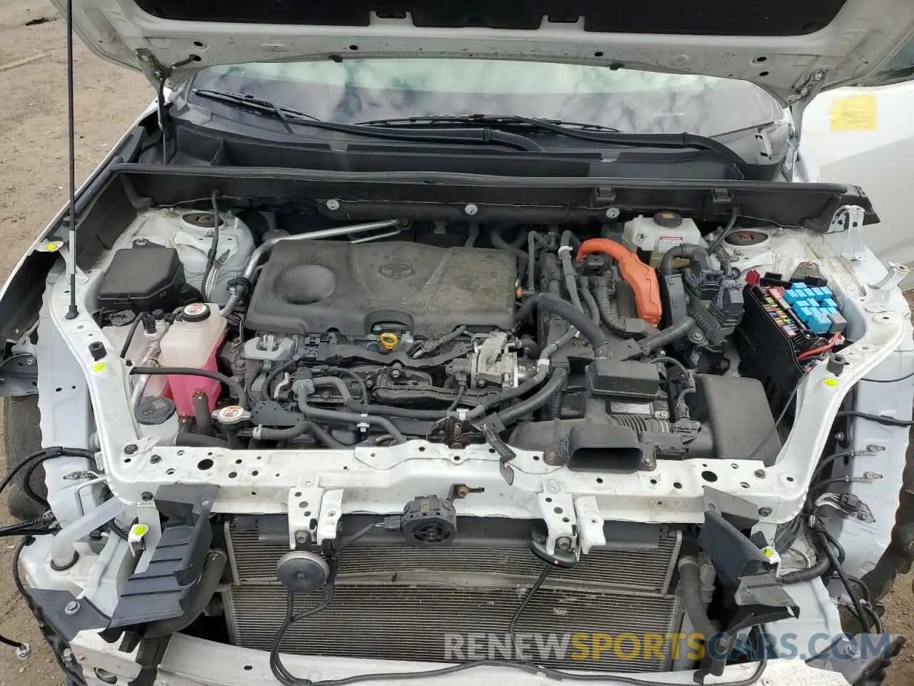 12 Photograph of a damaged car JTMEWRFV6KJ018494 TOYOTA RAV4 2019