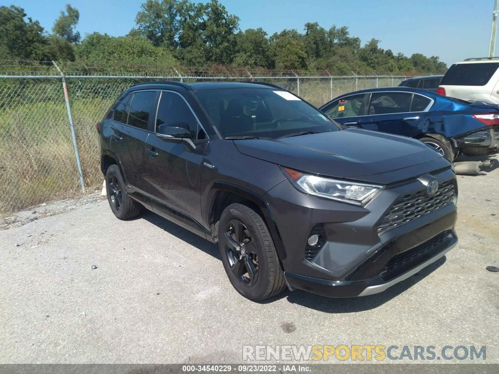 1 Фотография поврежденного автомобиля JTMEWRFVXKJ016599 TOYOTA RAV4 2019