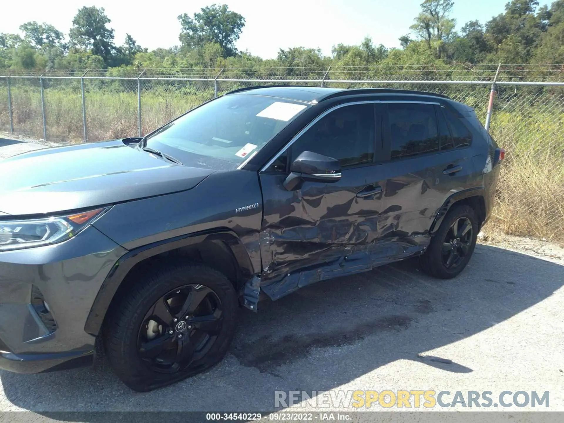 6 Фотография поврежденного автомобиля JTMEWRFVXKJ016599 TOYOTA RAV4 2019