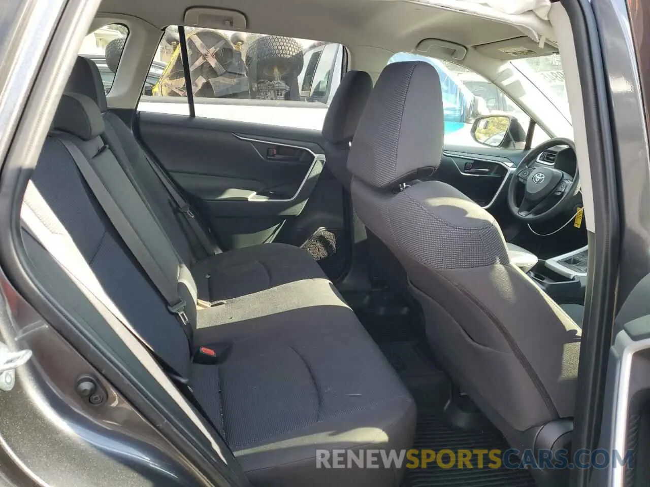 11 Фотография поврежденного автомобиля JTMF1RFV0KD027824 TOYOTA RAV4 2019