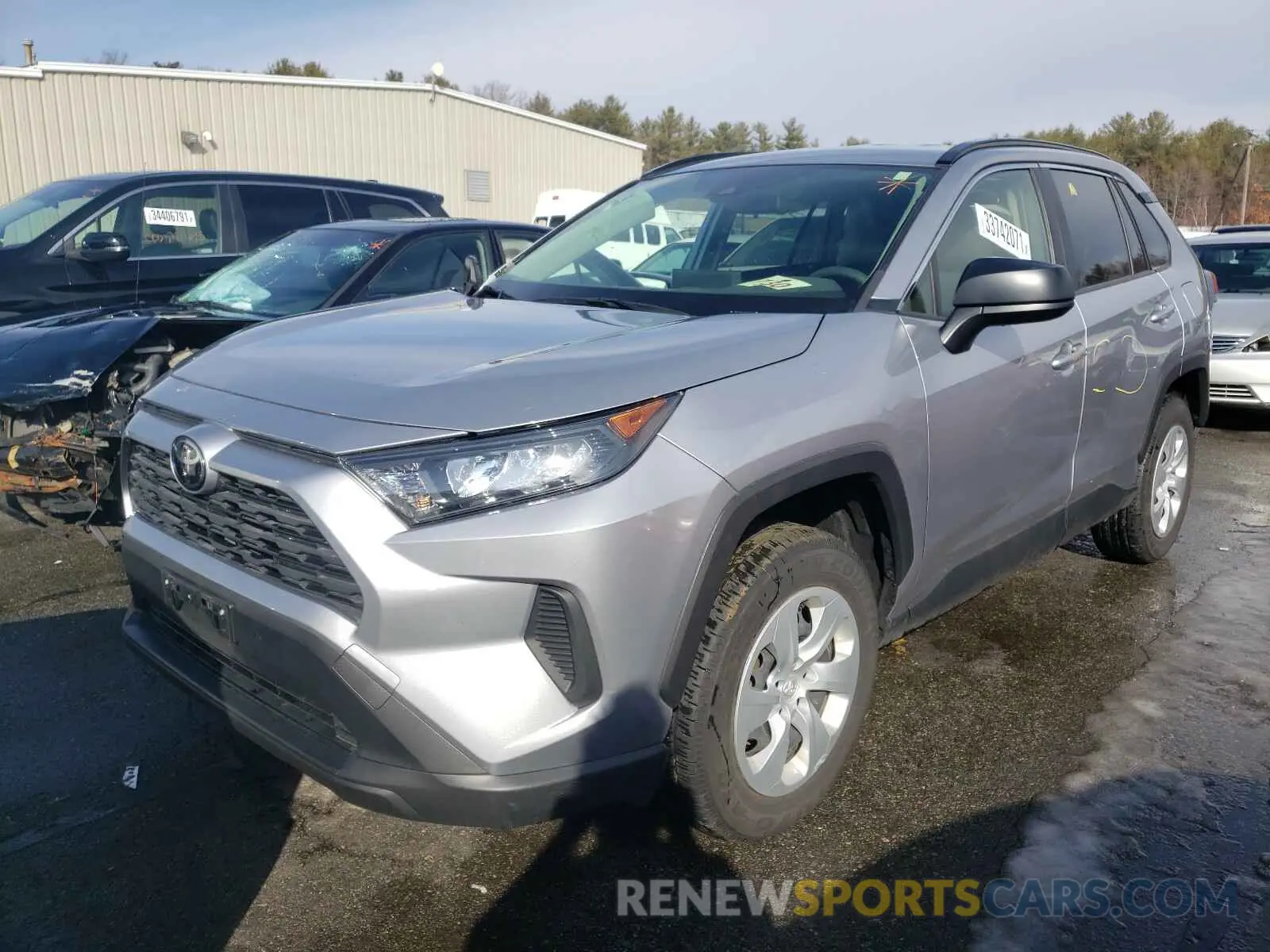 2 Photograph of a damaged car JTMF1RFV0KD501156 TOYOTA RAV4 2019