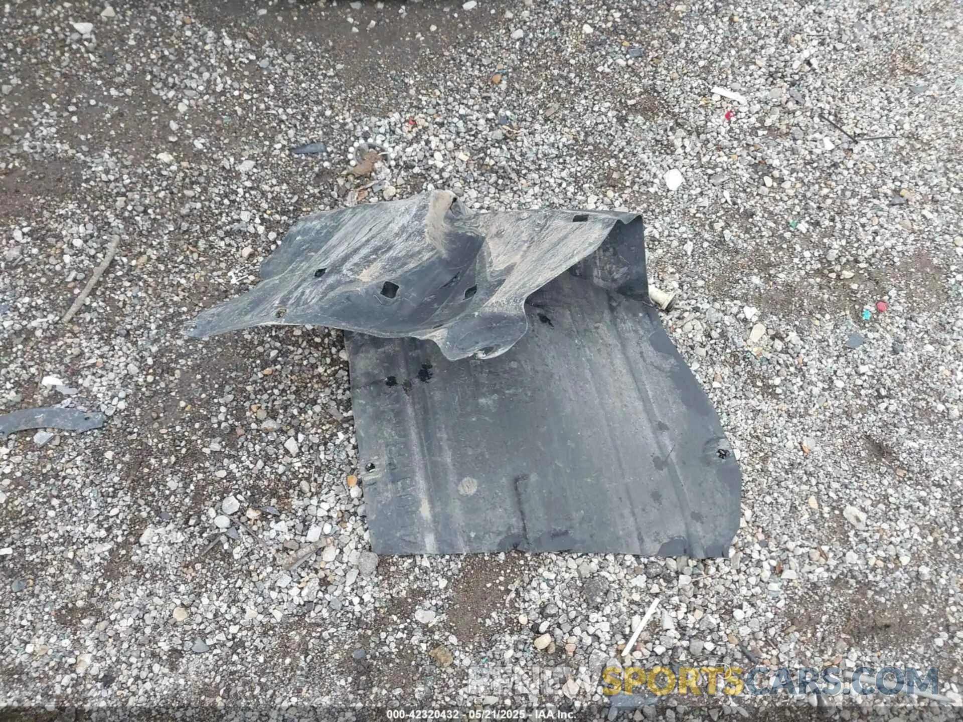 12 Фотография поврежденного автомобиля JTMF1RFV0KD517535 TOYOTA RAV4 2019