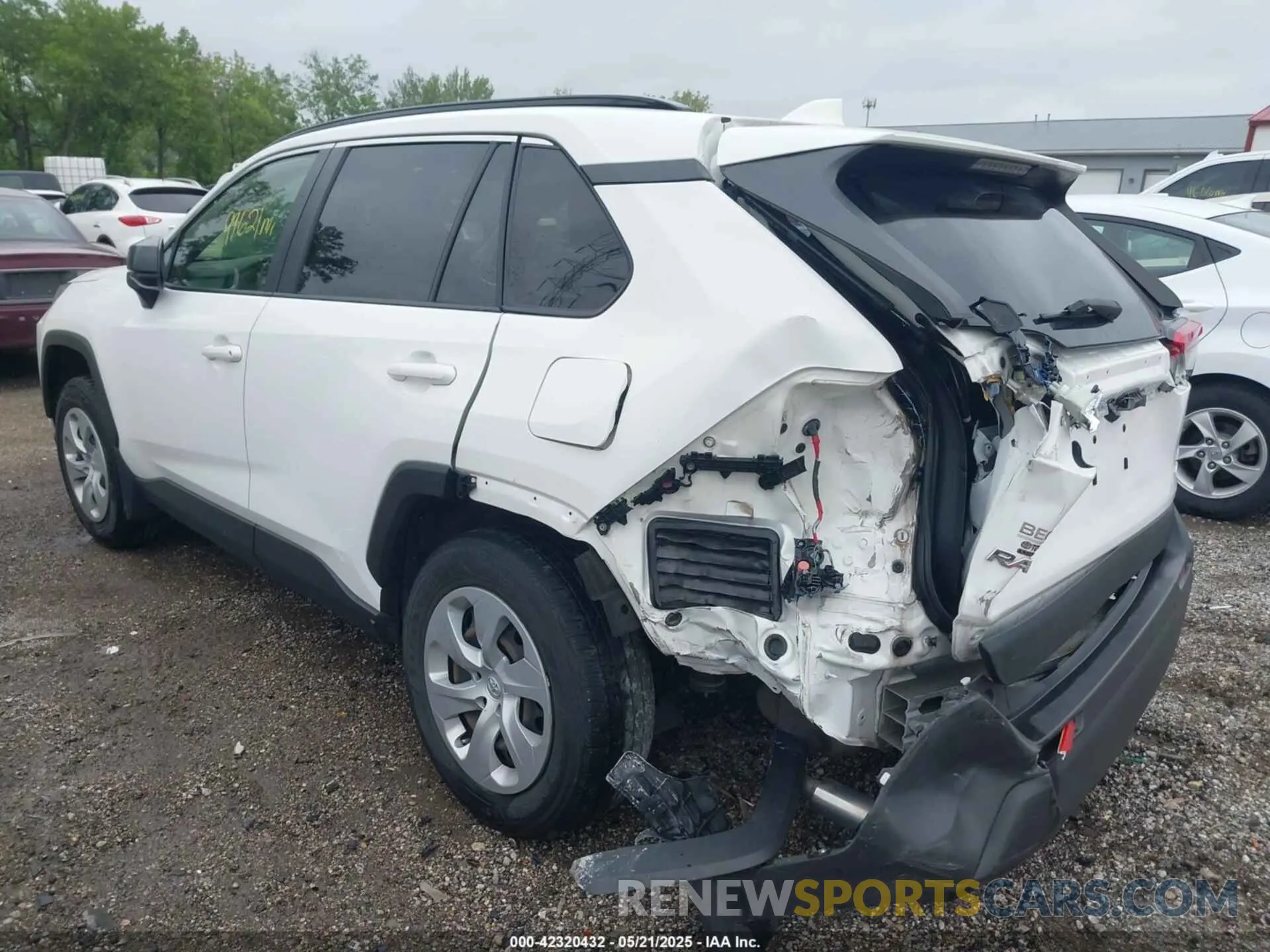 6 Фотография поврежденного автомобиля JTMF1RFV0KD517535 TOYOTA RAV4 2019