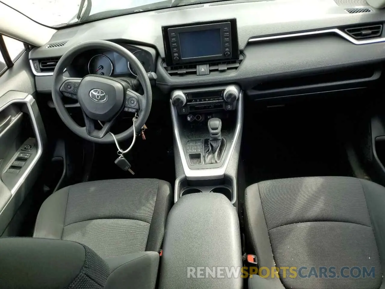 8 Photograph of a damaged car JTMF1RFV0KD523738 TOYOTA RAV4 2019