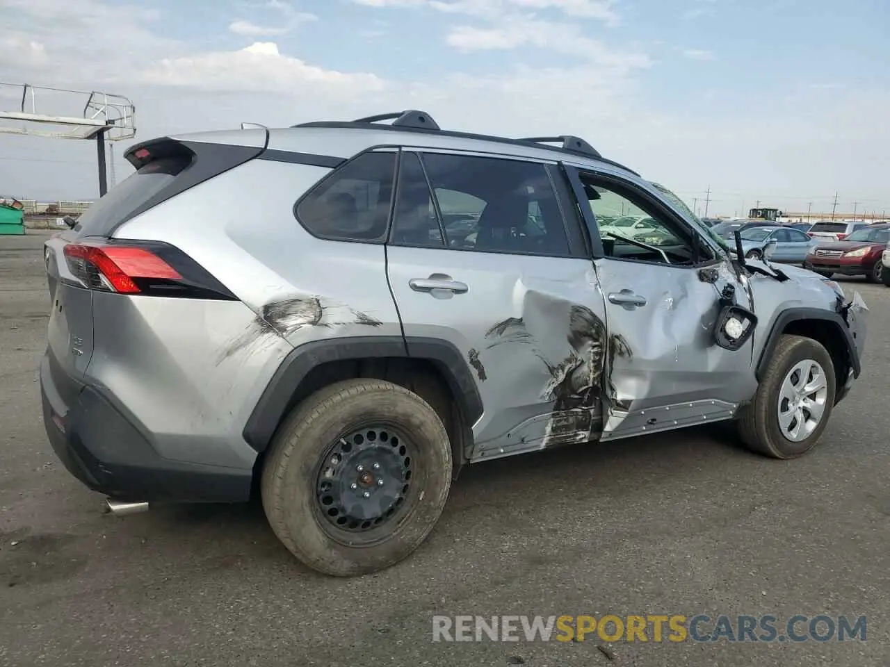 3 Photograph of a damaged car JTMF1RFV0KJ002259 TOYOTA RAV4 2019