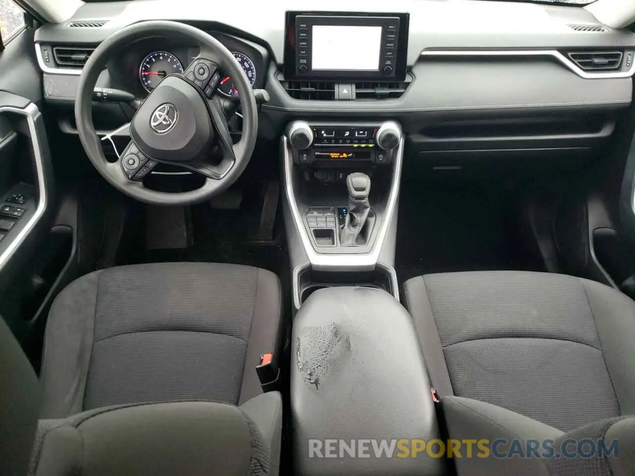 8 Photograph of a damaged car JTMF1RFV1KD502039 TOYOTA RAV4 2019