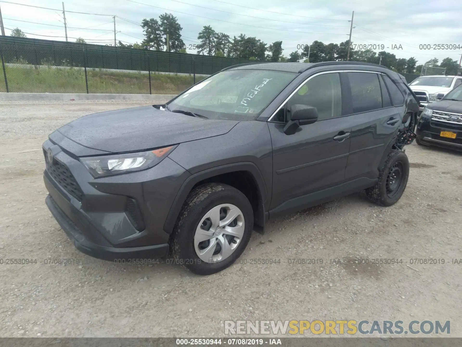 2 Photograph of a damaged car JTMF1RFV2KJ005812 TOYOTA RAV4 2019