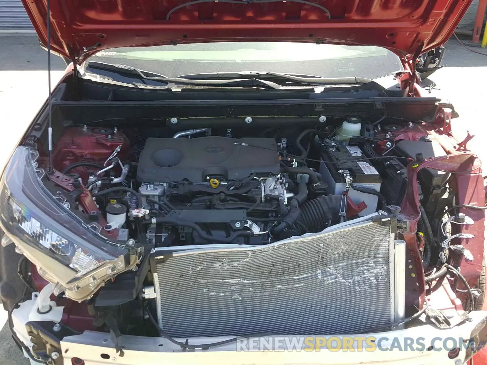 7 Photograph of a damaged car JTMF1RFV2KJ018897 TOYOTA RAV4 2019