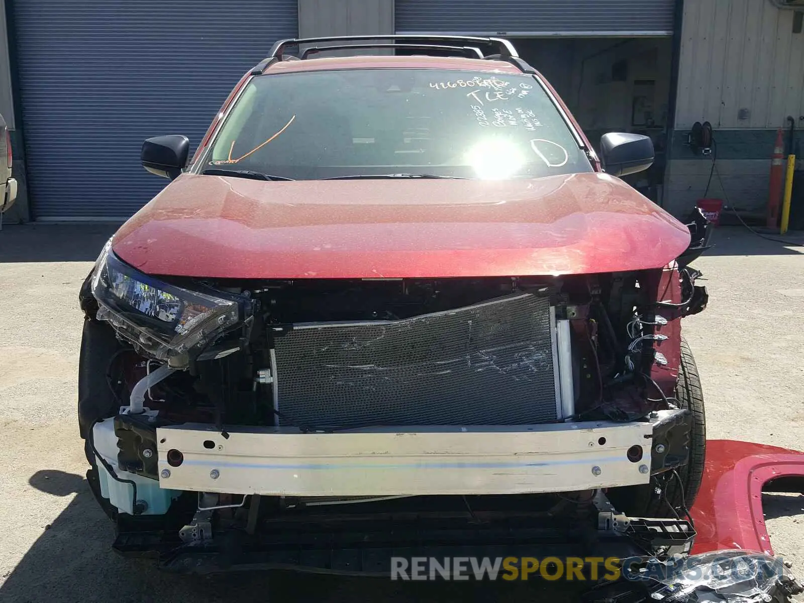 9 Photograph of a damaged car JTMF1RFV2KJ018897 TOYOTA RAV4 2019
