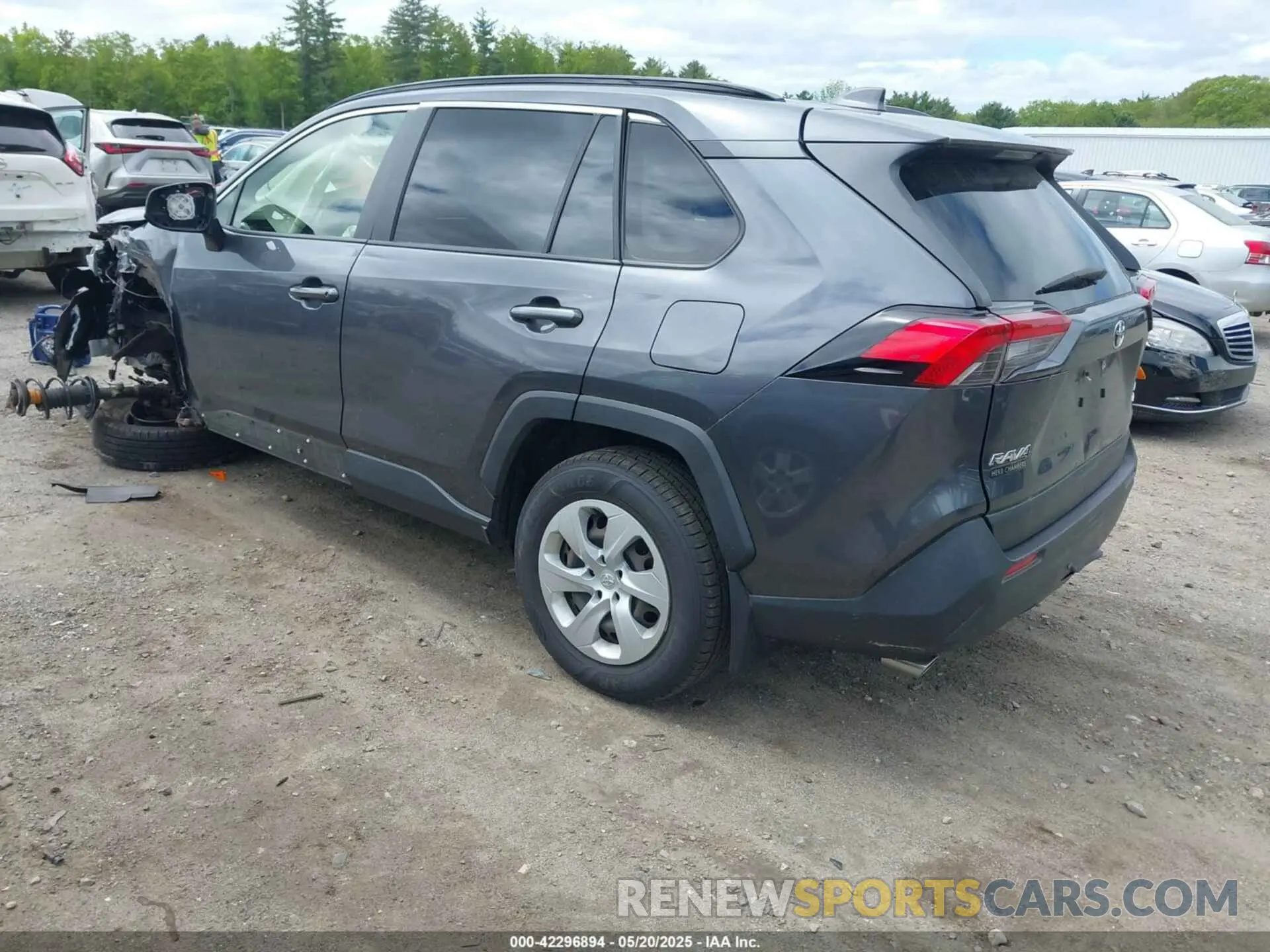 3 Photograph of a damaged car JTMF1RFV3KD033374 TOYOTA RAV4 2019