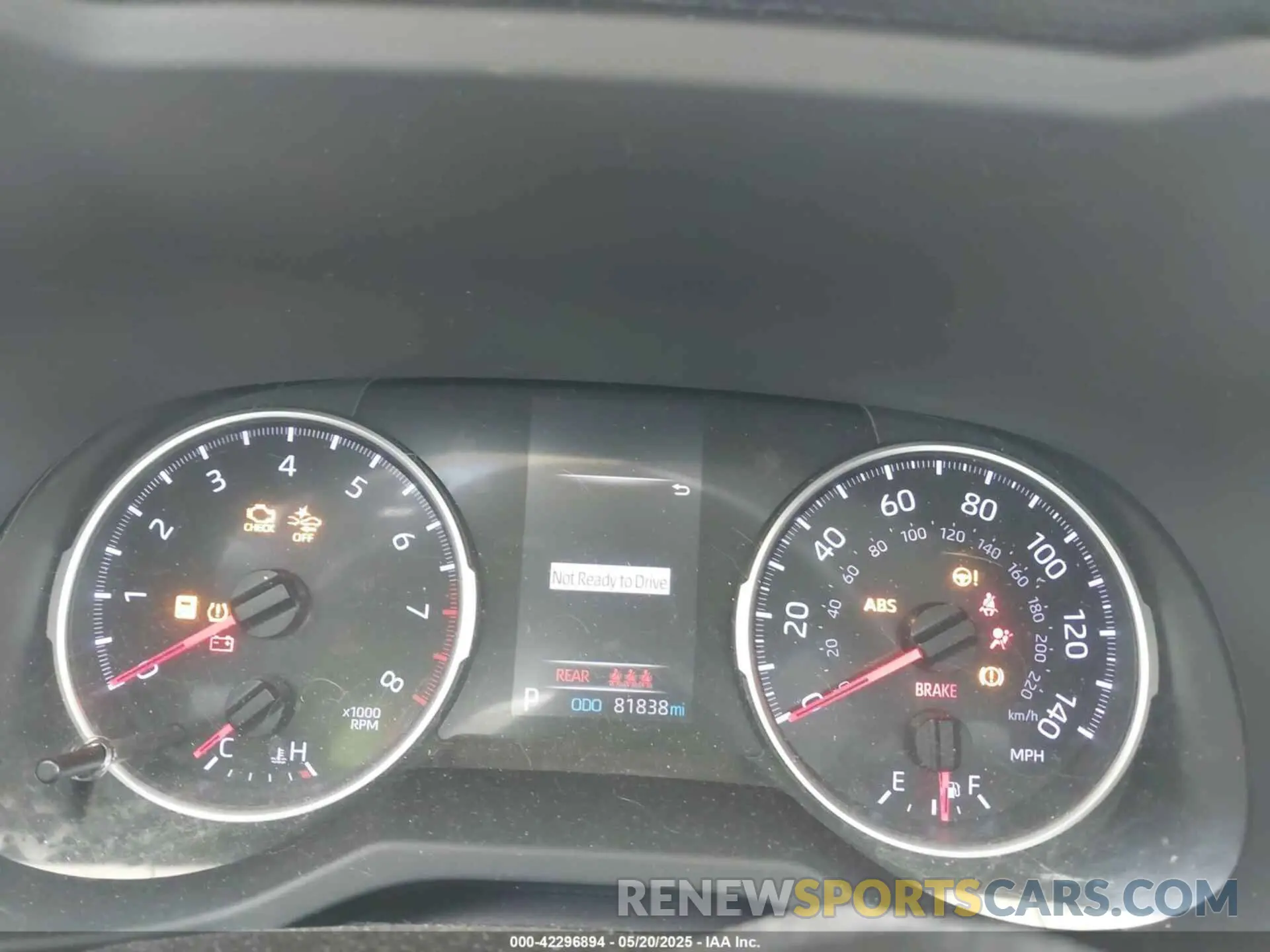 7 Photograph of a damaged car JTMF1RFV3KD033374 TOYOTA RAV4 2019