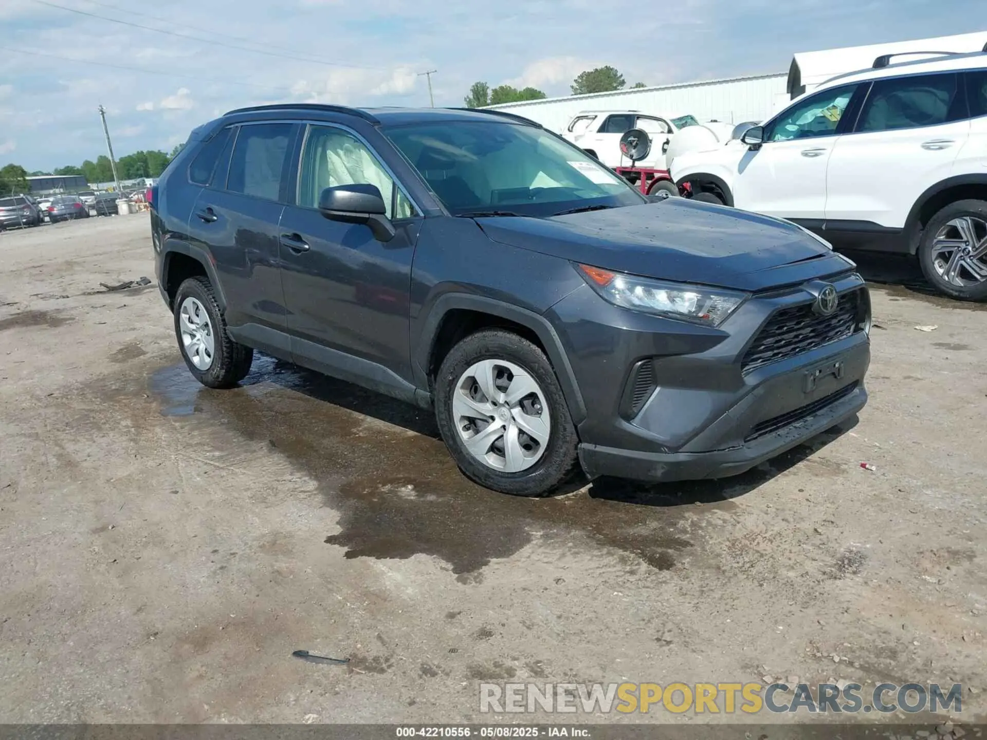 1 Фотография поврежденного автомобиля JTMF1RFV3KJ002983 TOYOTA RAV4 2019