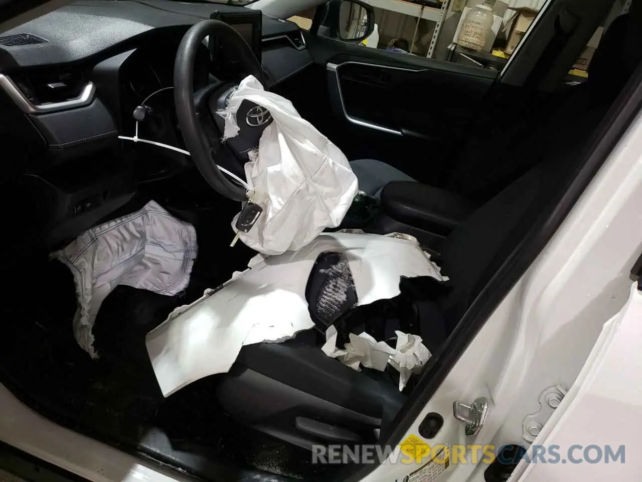 7 Photograph of a damaged car JTMF1RFV8KJ005183 TOYOTA RAV4 2019