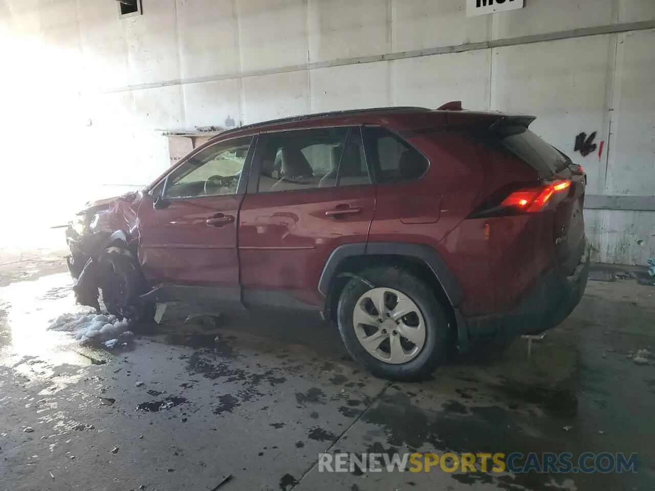 2 Photograph of a damaged car JTMF1RFV9KD046467 TOYOTA RAV4 2019