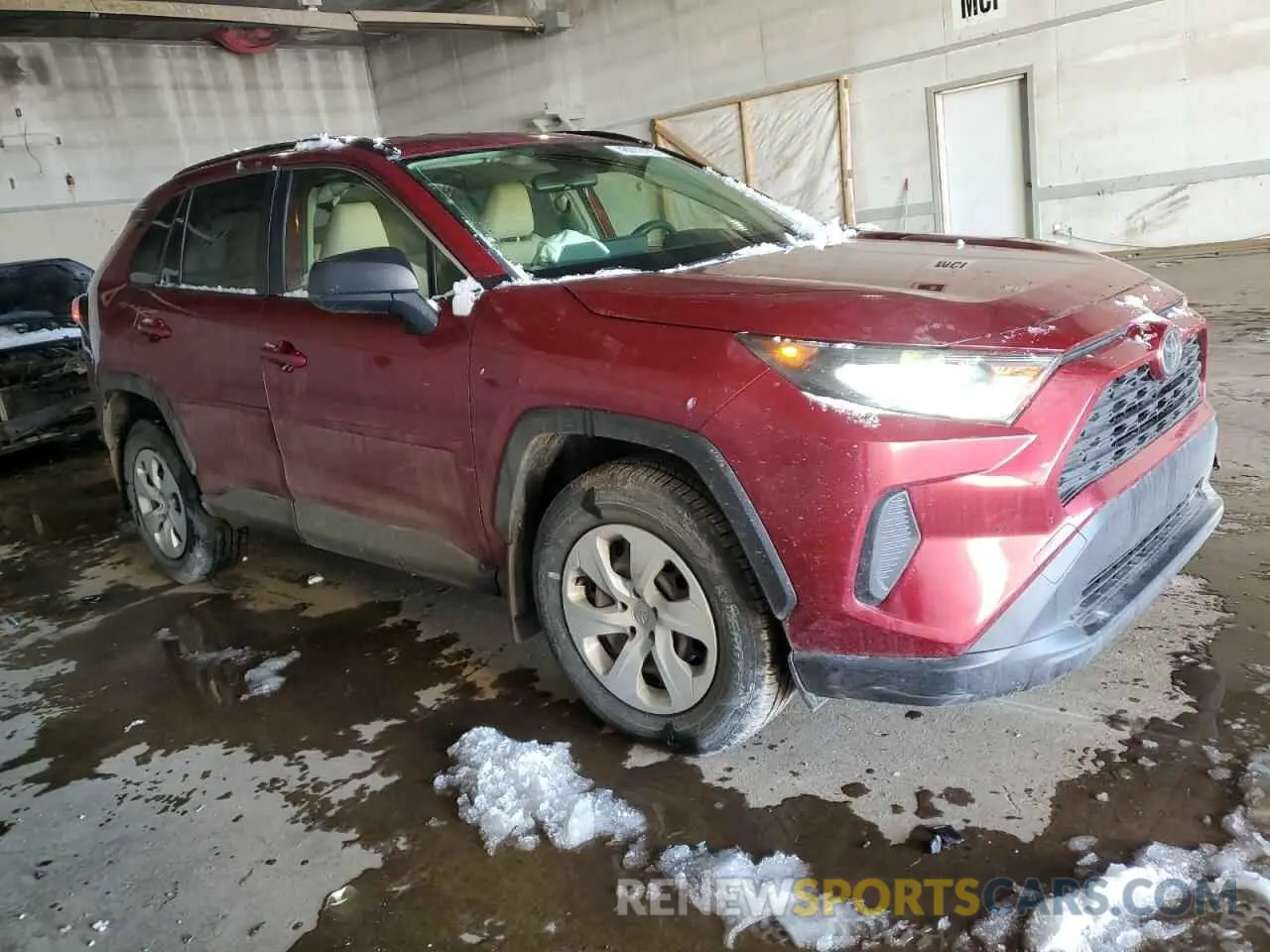 4 Photograph of a damaged car JTMF1RFV9KD046467 TOYOTA RAV4 2019