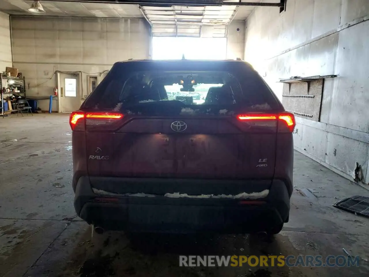 6 Photograph of a damaged car JTMF1RFV9KD046467 TOYOTA RAV4 2019