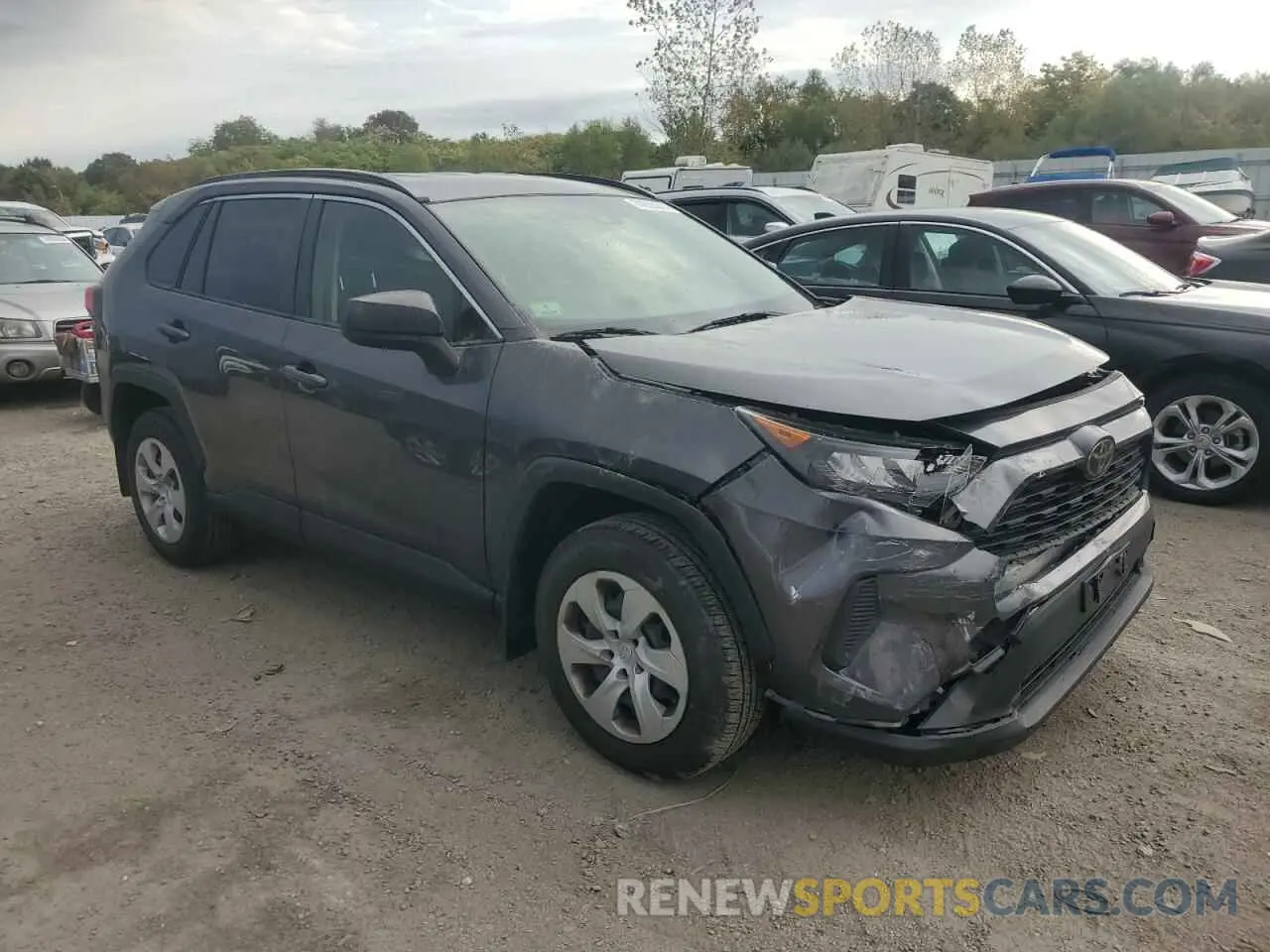 4 Photograph of a damaged car JTMF1RFV9KJ025510 TOYOTA RAV4 2019