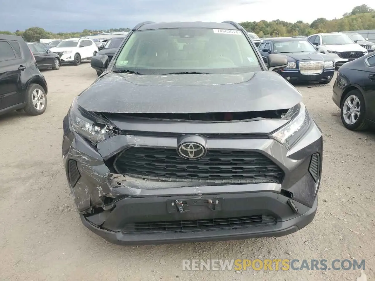 5 Photograph of a damaged car JTMF1RFV9KJ025510 TOYOTA RAV4 2019